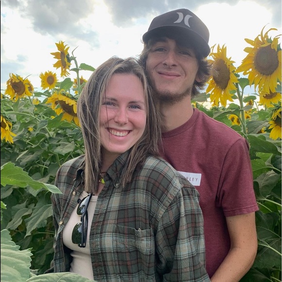 Meet your Posher, Bethany - Picture 1 of 1